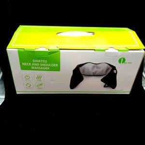 1 by One Shiatsu massager